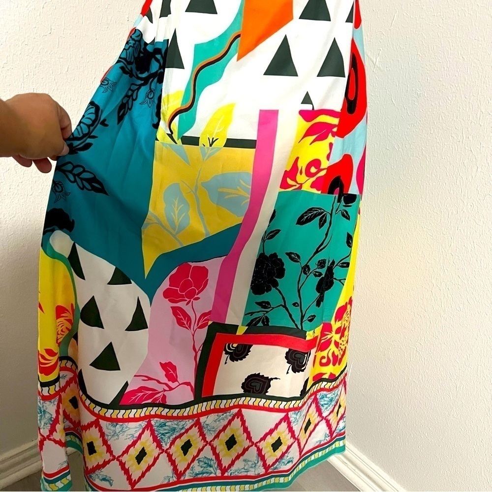 Emery Rose Women’s Medium Geo Print Cami Dress Sleeveless Inner Lining Adj Strap - Picture 3 of 9